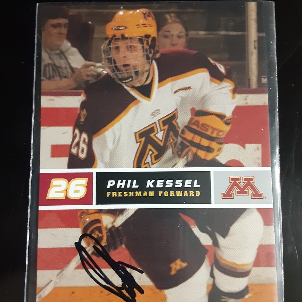 Signed Phil Kessel Minnesota golden gophers card
